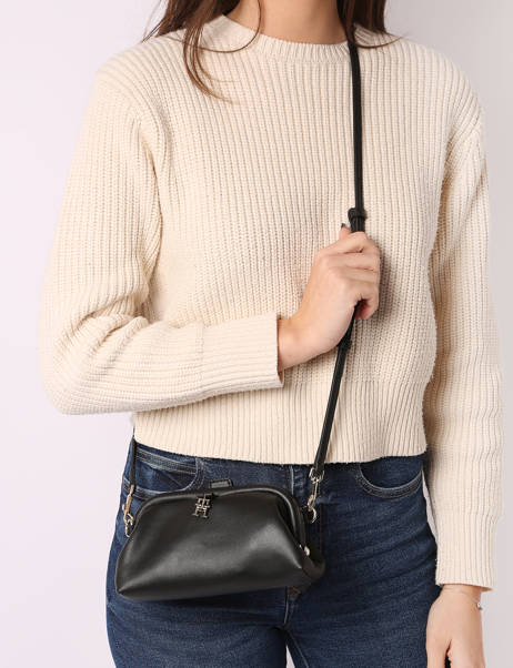 Sac BandouliÃ¨re Th Feminine  Polyester RecyclÃ© Tommy hilfiger Noir th feminine  AW15249 vue secondaire 1